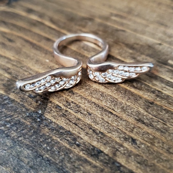 jewery Jewelry - 18k Gold Plated Angle Wing Ring